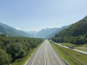 autoroute Photos © Brual güet AG