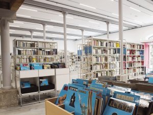 Sion le, 12 août 2014 : Nouvelle Médiathèque à la rue de Lausanne de Sion. ©Sacha Bittel/Le Nouvelliste