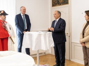 reception_fr_© Studio Bonnardot, Sion